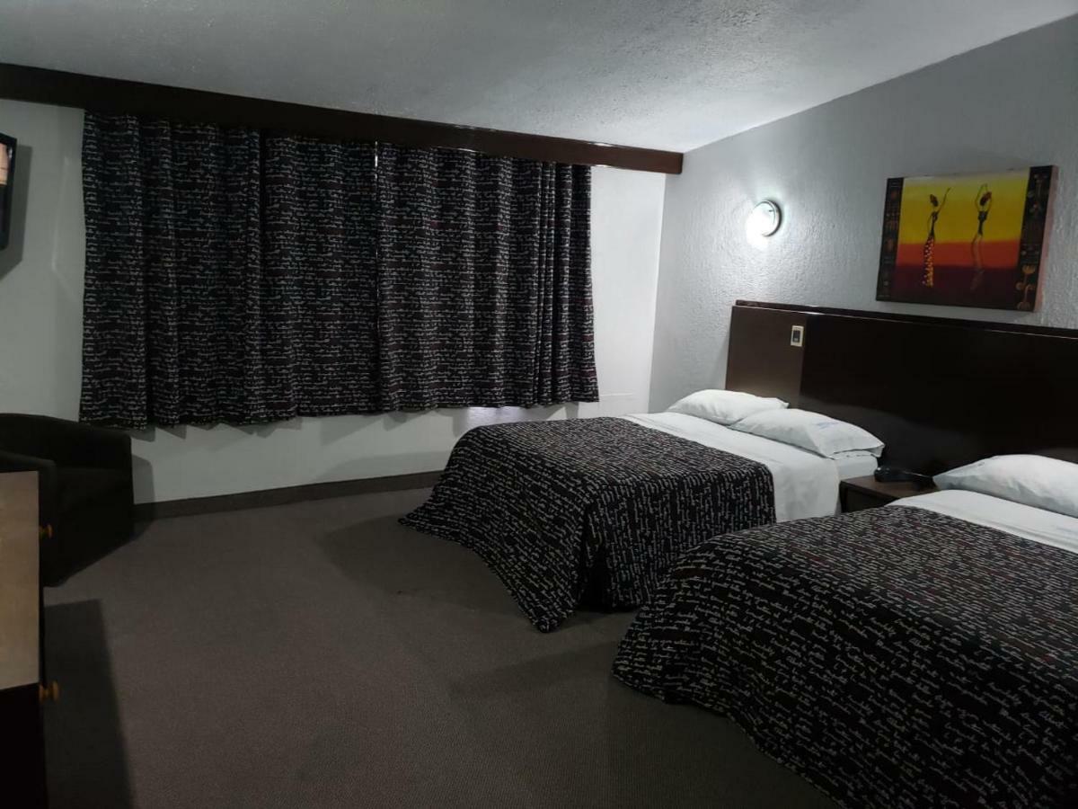 Hotel Aeropuerto Толука-де-Лердо Экстерьер фото